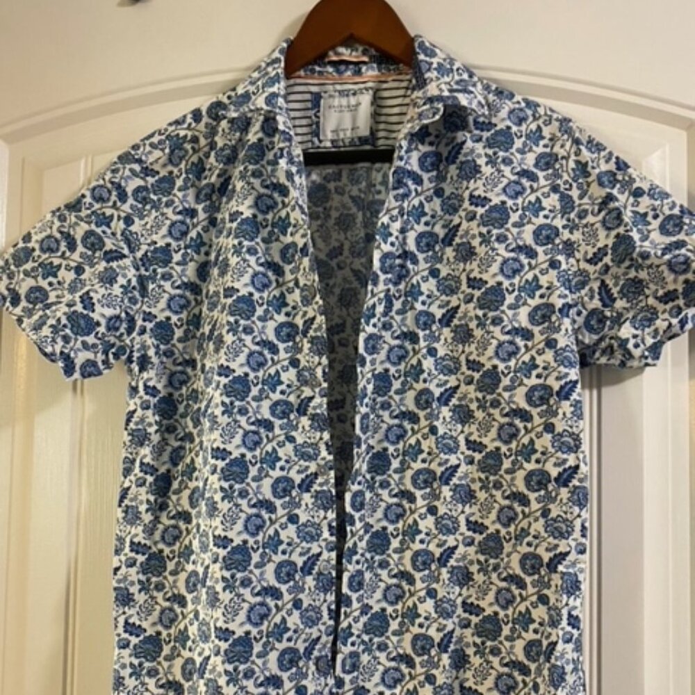Men's Small Blue Floral Button up Cactus Man Ricky Singh